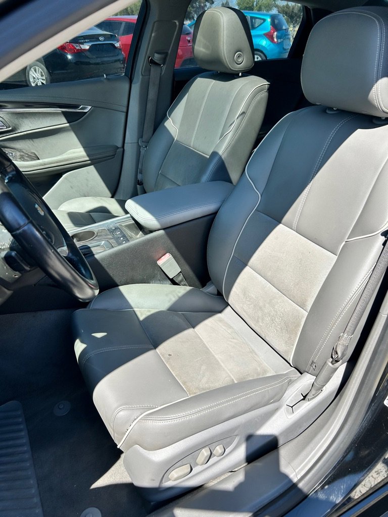 Used 2015 Chevrolet Impala LT w/ Convenience Package image 7