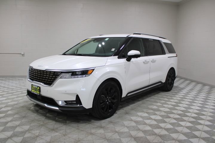Used 2022 Kia Carnival SX image 7