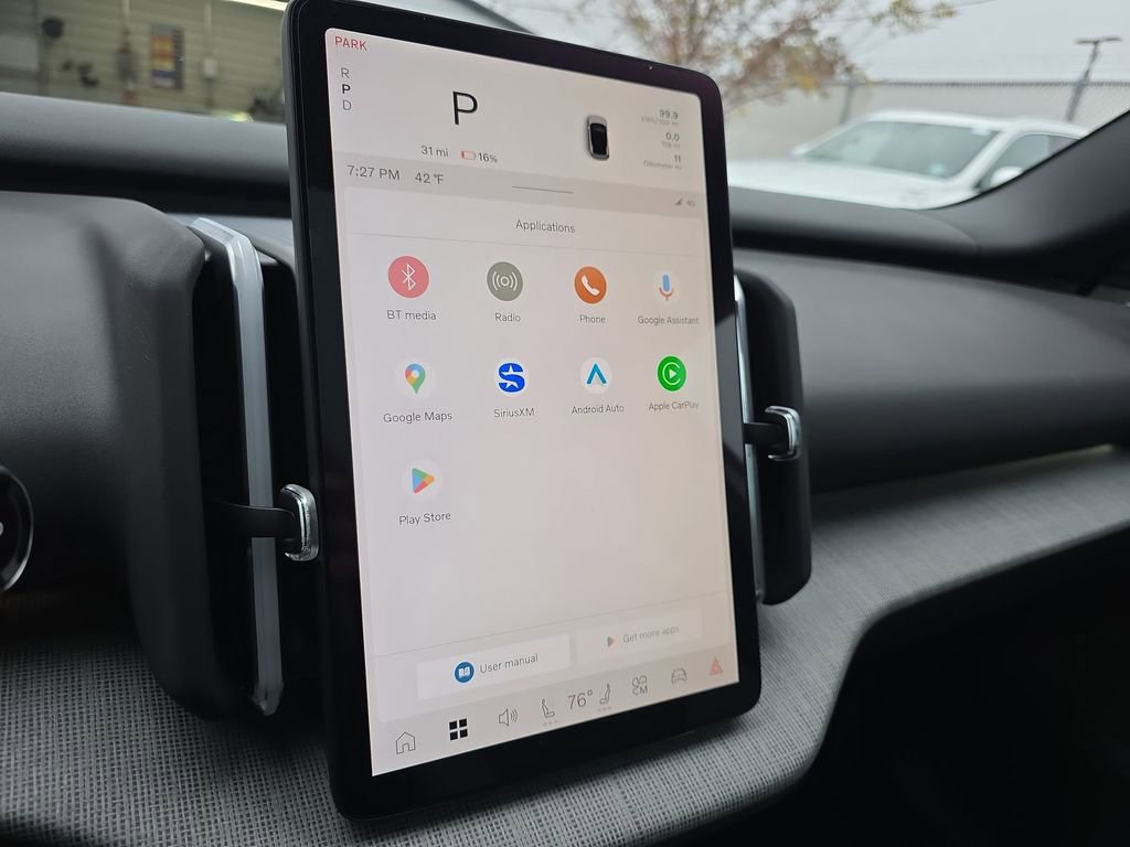 New 2025 Volvo EX30 Plus w/ Protection Package Premier image 30