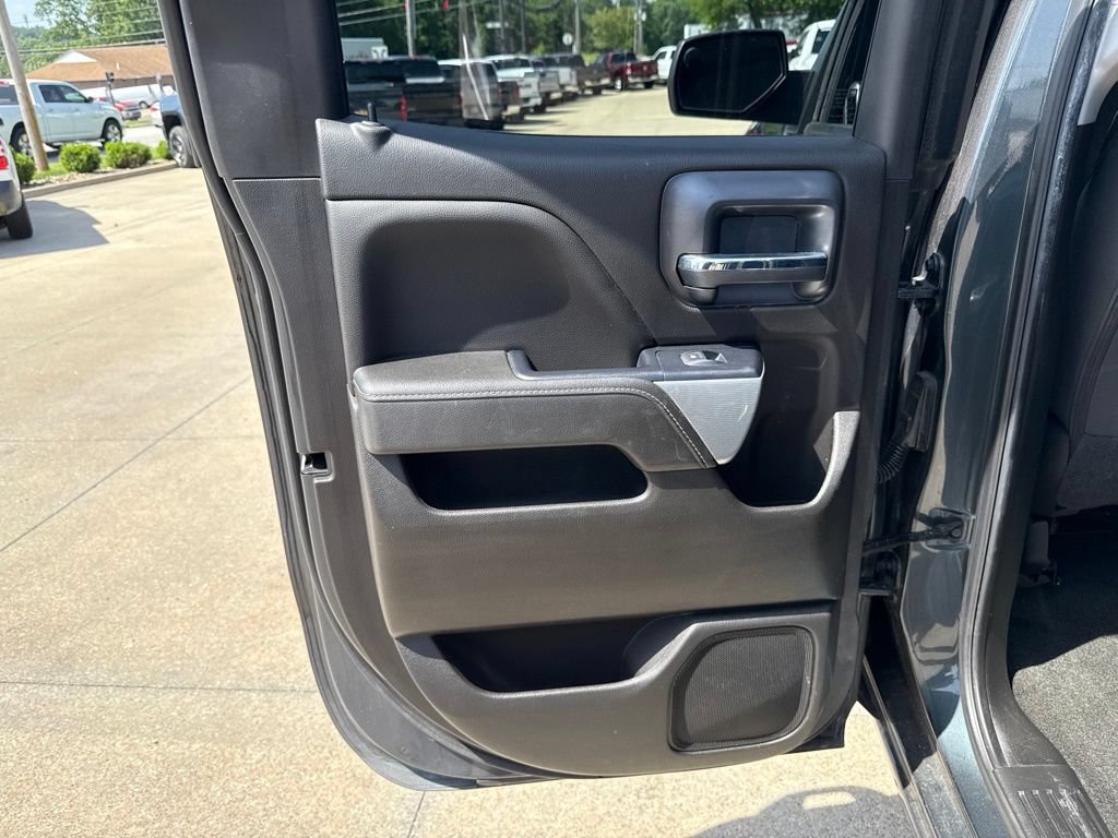 Used 2018 Chevrolet Silverado 1500 LT w/ All Star Edition AWD/4WD image 41