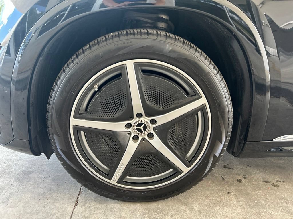 Used 2023 Mercedes-Benz EQS 580 4MATIC SUV image 16