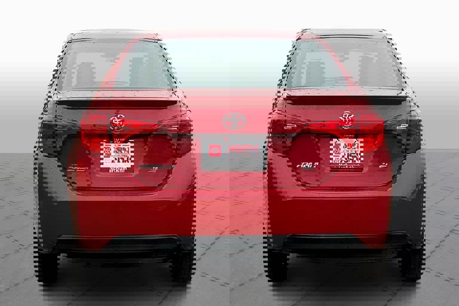 Used 2018 Toyota Corolla SE FWD image 5