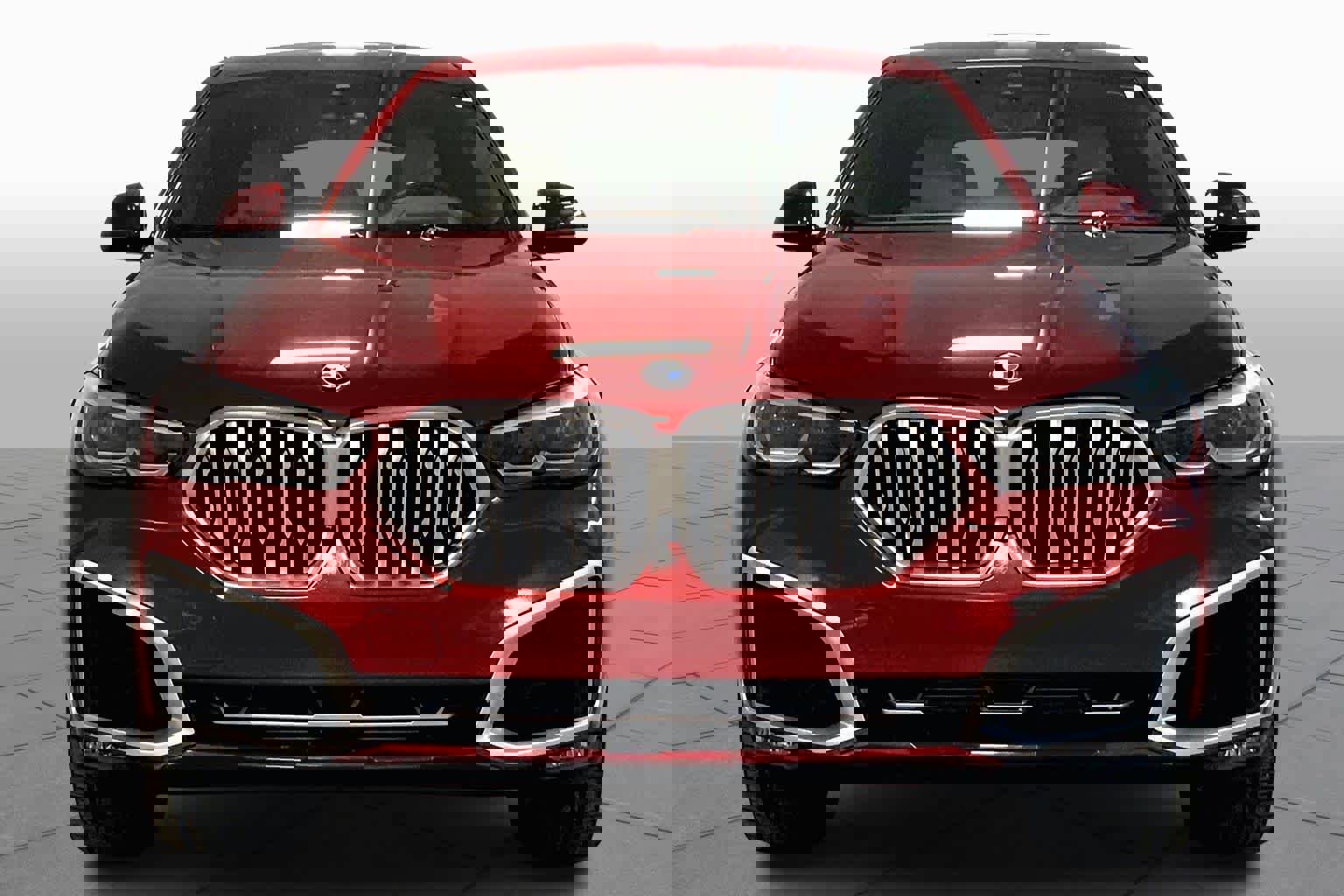 Used 2021 BMW X6 xDrive40i w/ Premium Package image 3