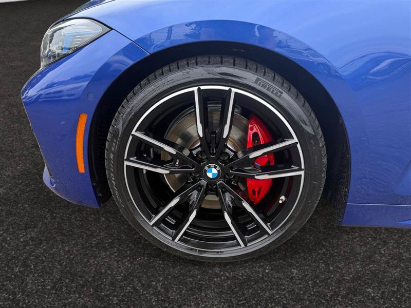 Used 2025 BMW M440i Coupe w/ Premium Package RWD image 17