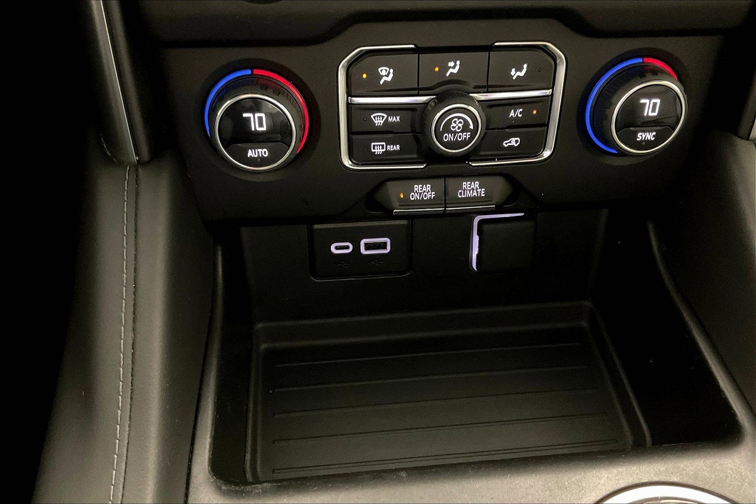 Used 2023 Chevrolet Suburban LS image 17