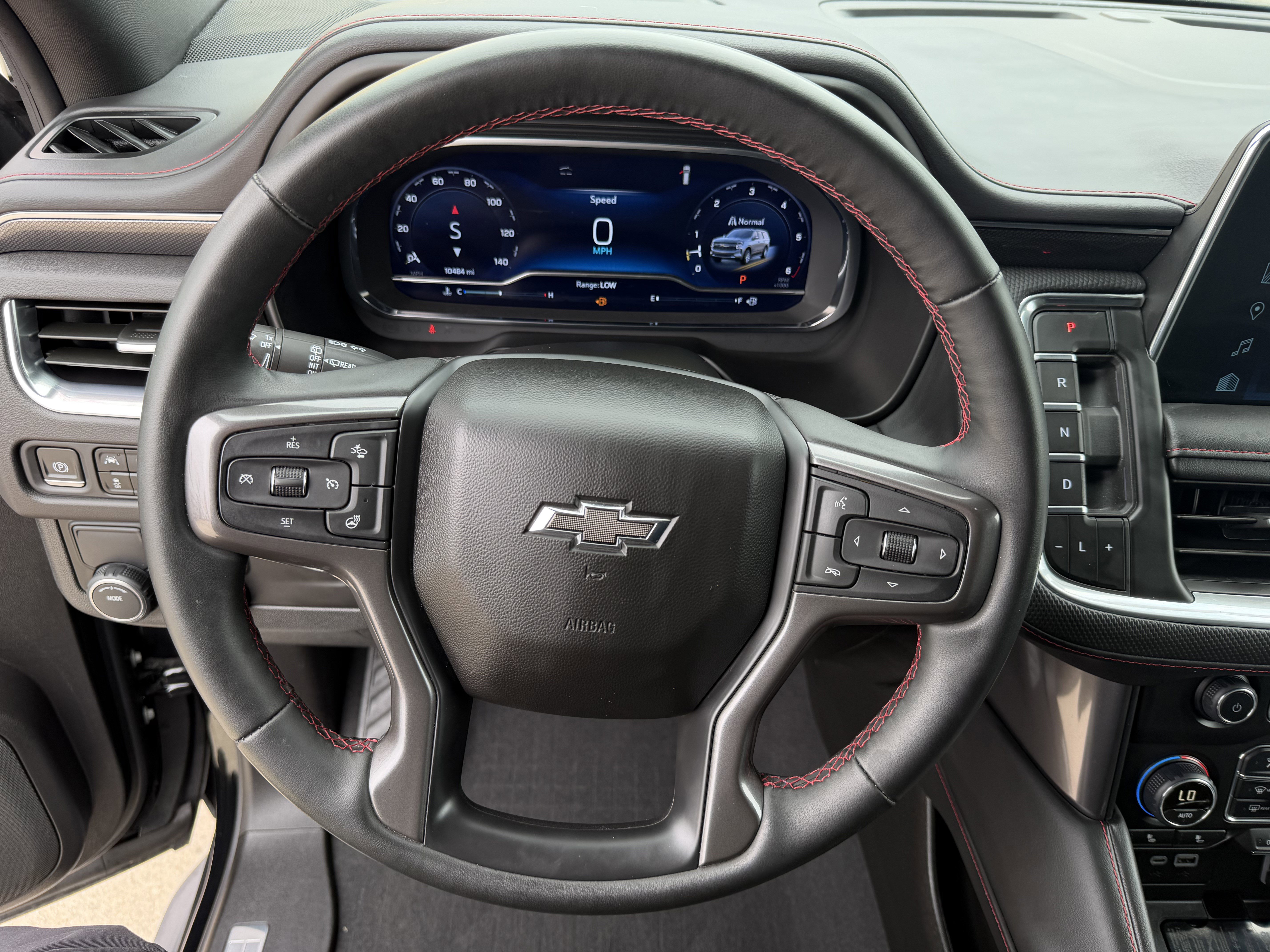 Used 2023 Chevrolet Tahoe RST w/ Luxury Package RWD image 18