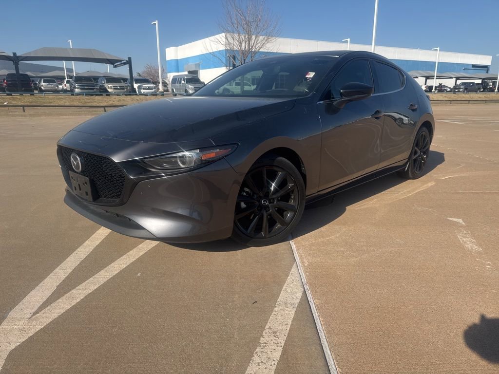 Used 2022 MAZDA MAZDA3 s image 1