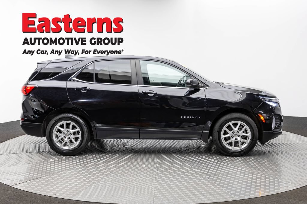 Used 2023 Chevrolet Equinox LT FWD image 4
