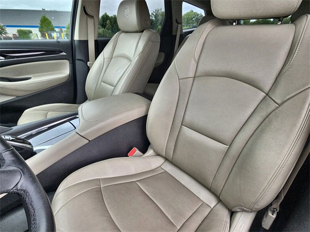 Used 2020 Buick Enclave Premium w/ Sun and Sites Package image 20