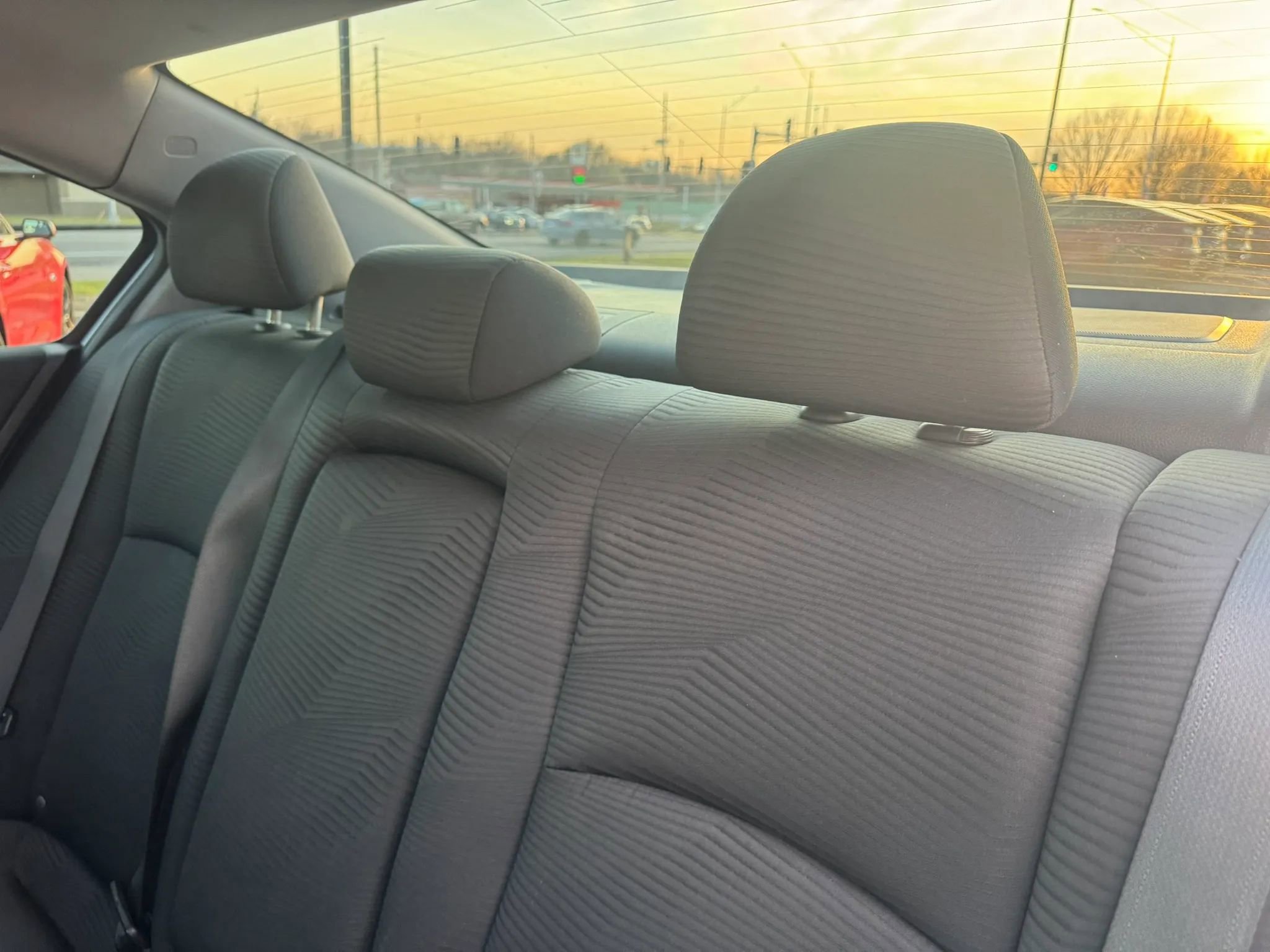 Used 2016 Honda Accord LX image 9