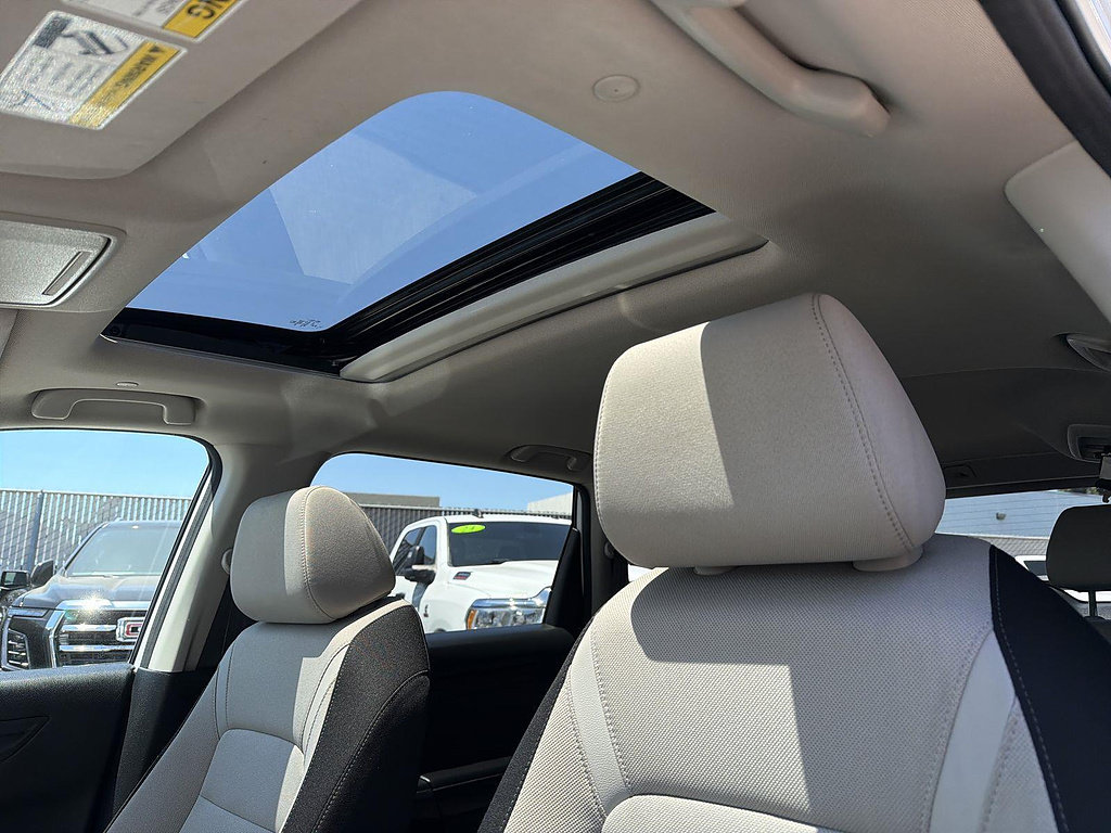 Used 2025 Honda CR-V EX image 17