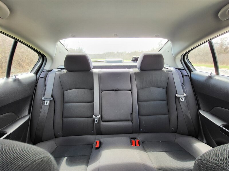 Used 2014 Chevrolet Cruze Eco FWD image 15