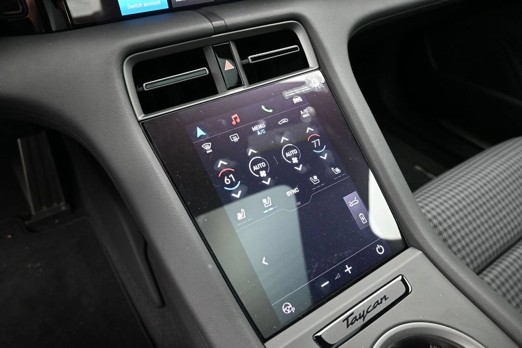 Certified 2025 Porsche Taycan 4S AWD/4WD image 13