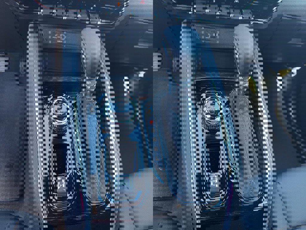 New 2026 GMC Canyon Elevation w/ Convenience Package image 10