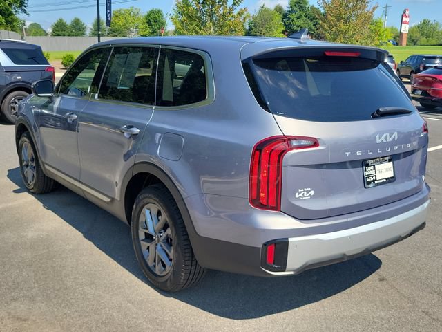 Certified 2025 Kia Telluride LX FWD image 6