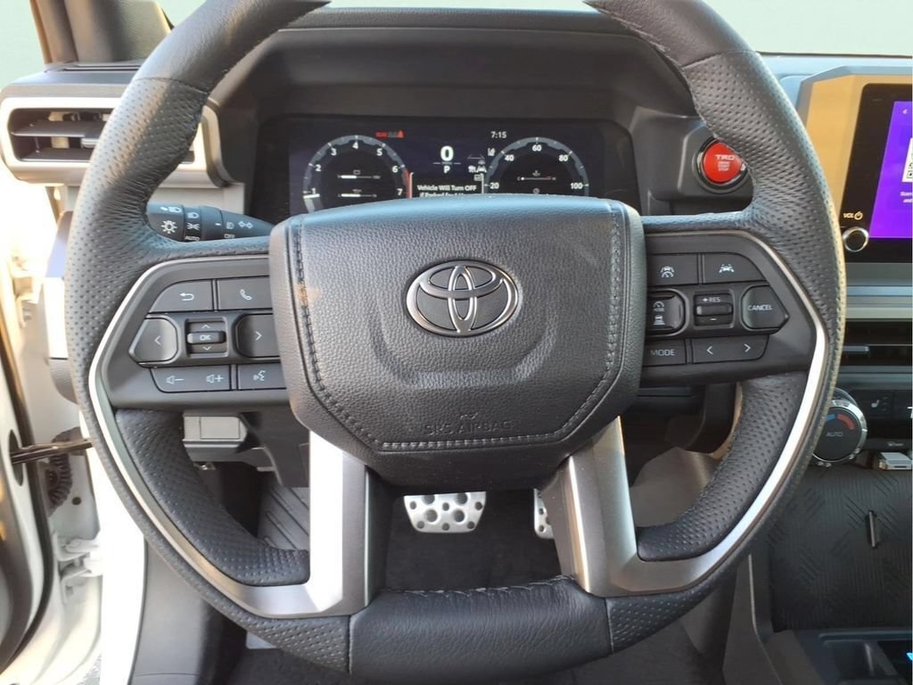 Used 2026 Toyota Tacoma TRD Sport AWD/4WD image 18