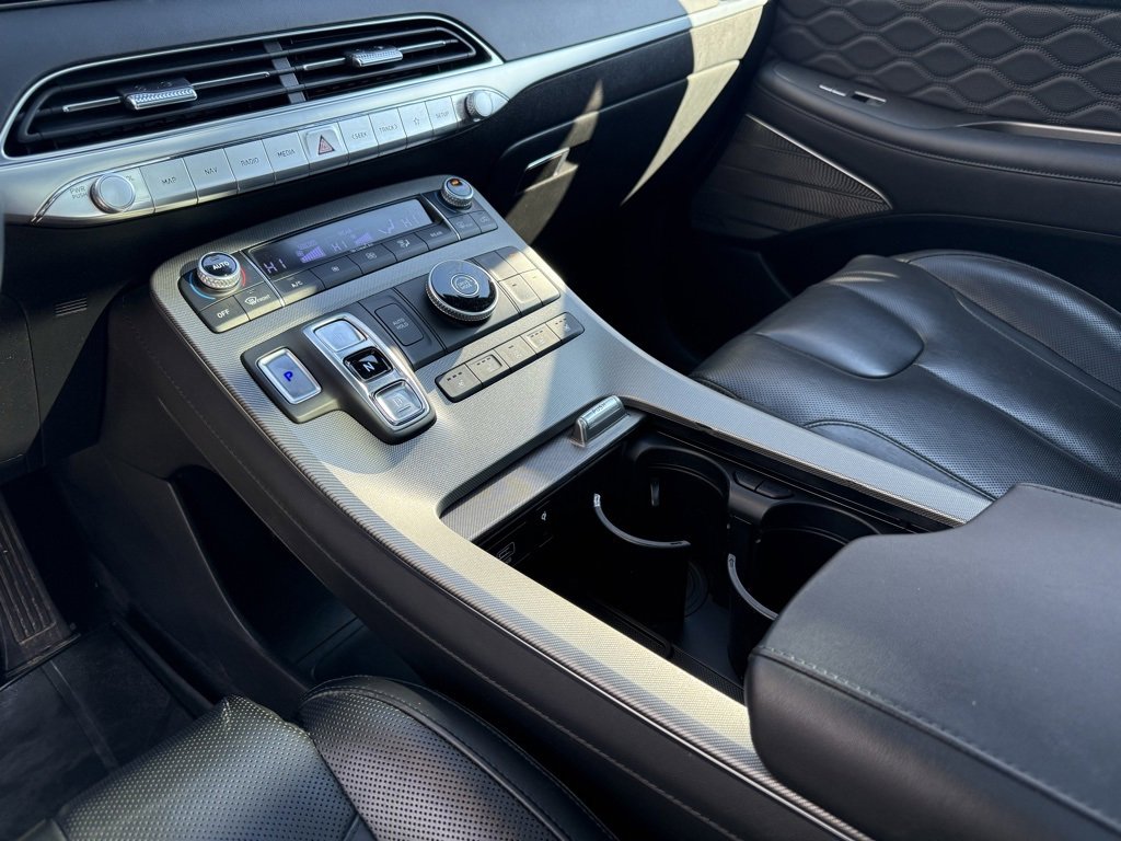 Used 2022 Hyundai Palisade Calligraphy image 13
