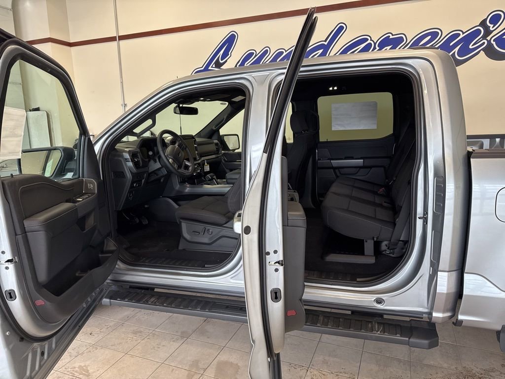New 2026 Ford F150 XLT w/ Equipment Group 302A MID AWD/4WD image 10