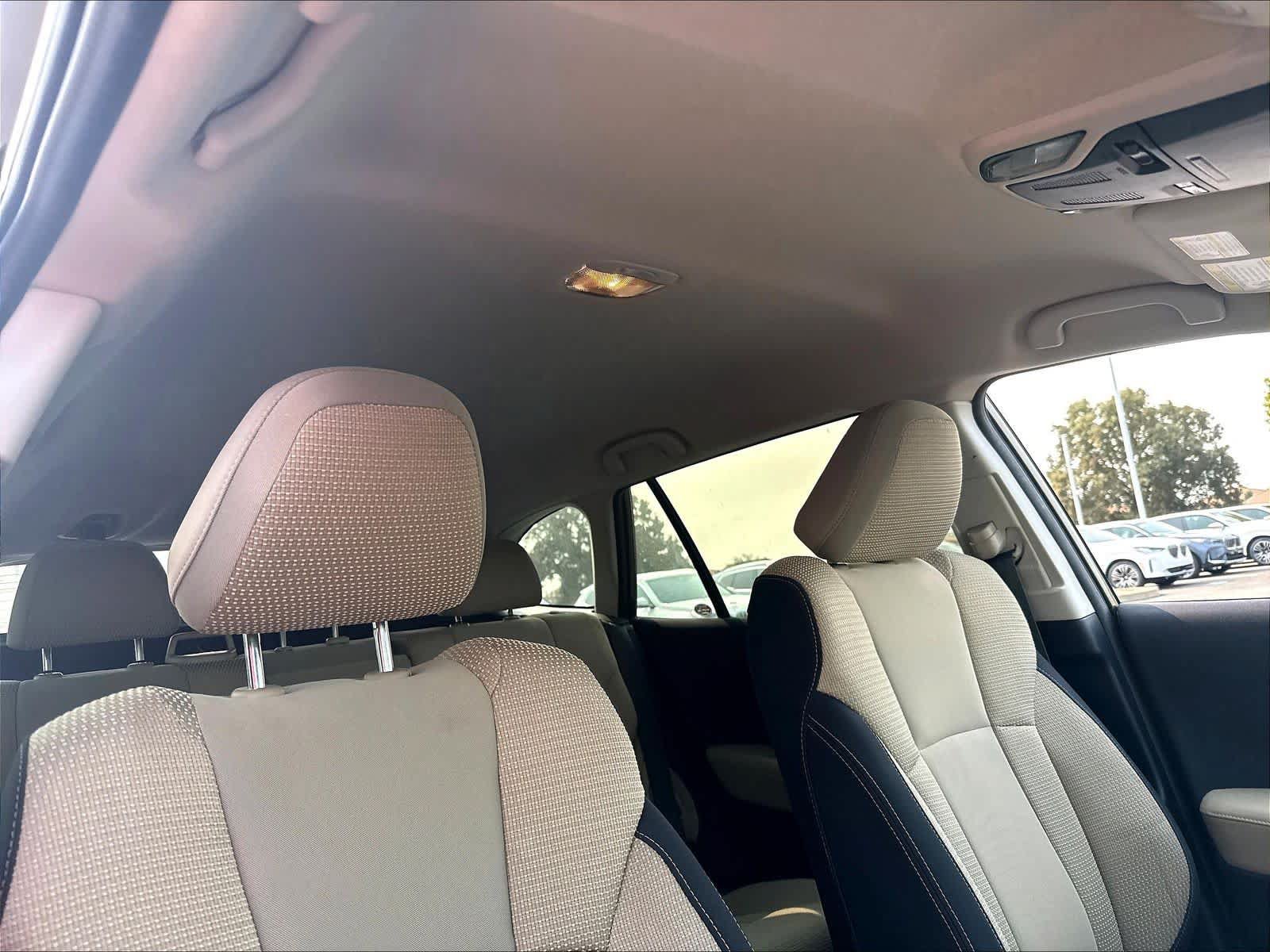 Used 2021 Subaru Outback Premium AWD/4WD image 27