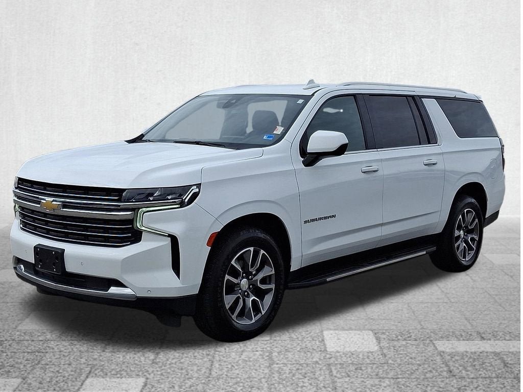 Used 2022 Chevrolet Suburban LT AWD/4WD image 2