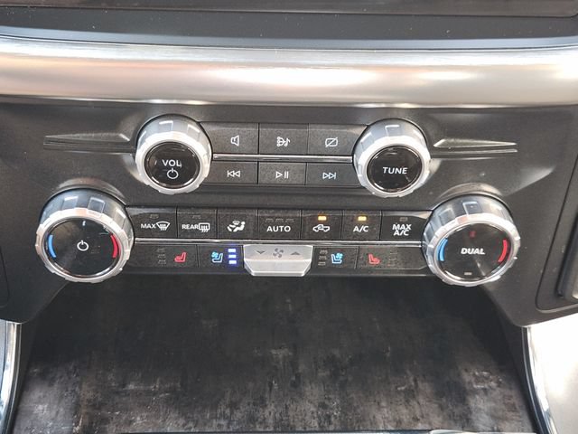 Used 2023 Ford F150 Lariat w/ Trailer Tow Package AWD/4WD image 20