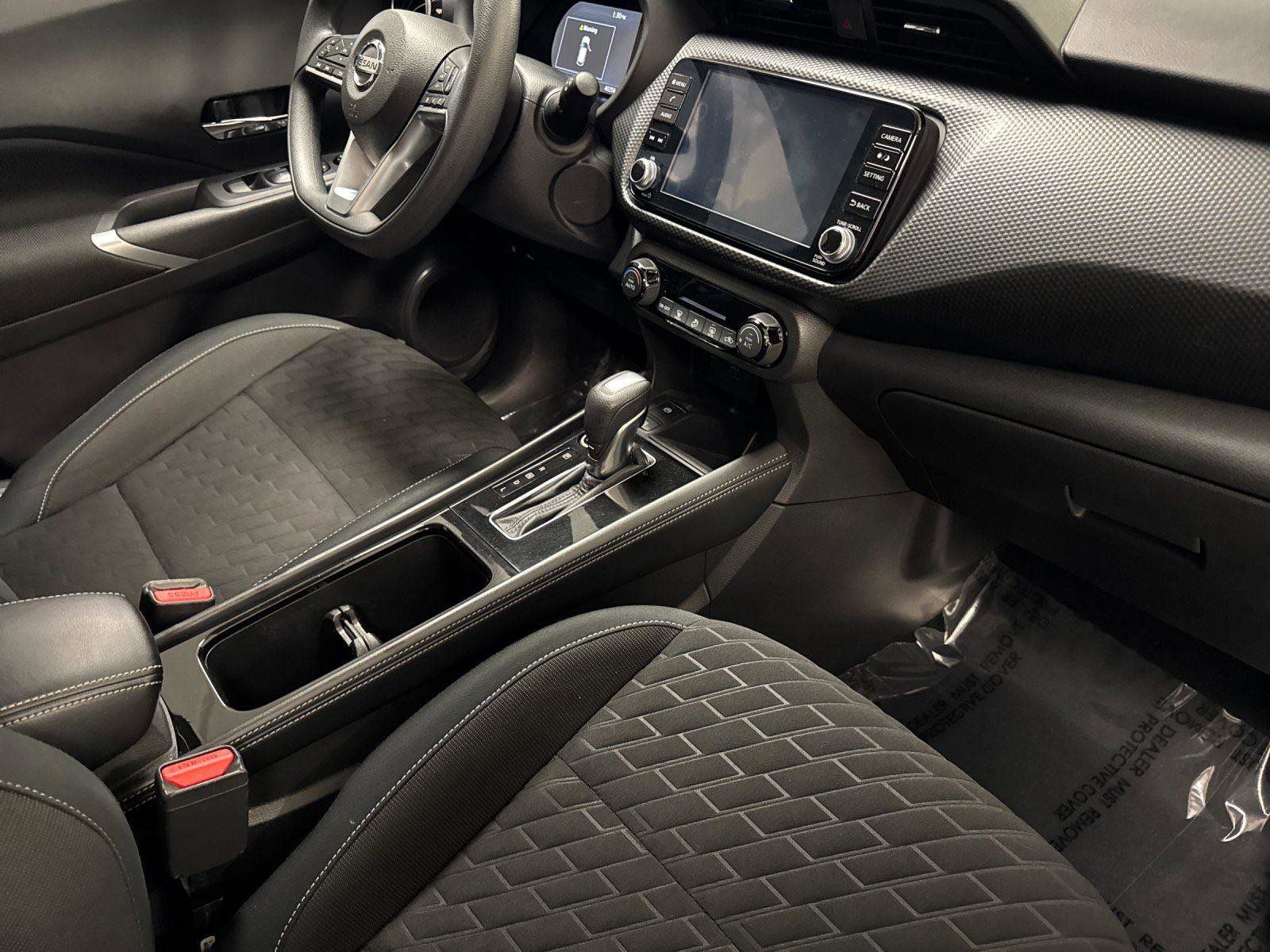 Used 2021 Nissan Kicks SV image 15