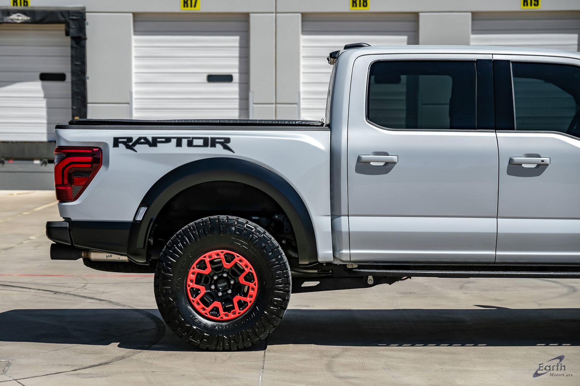 Used 2025 Ford F150 Raptor w/ Equipment Group 803A Raptor R image 23