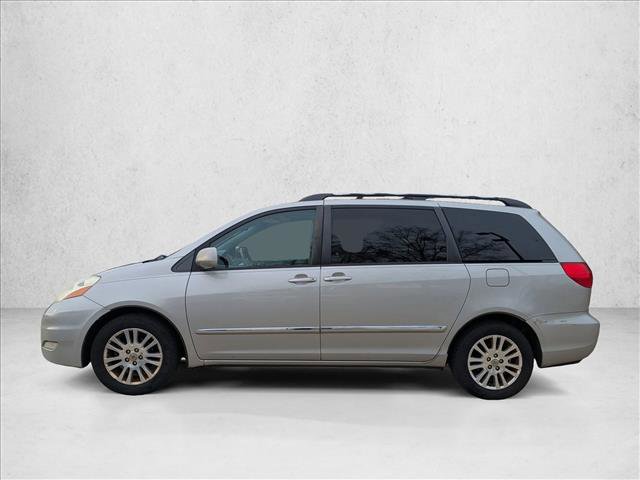 Used 2008 Toyota Sienna XLE Limited image 8