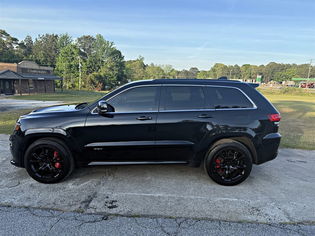 Used 2015 Jeep Grand Cherokee SRT AWD/4WD image 9