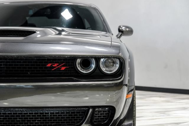 Used 2020 Dodge Challenger R/T Scat Pack RWD image 39