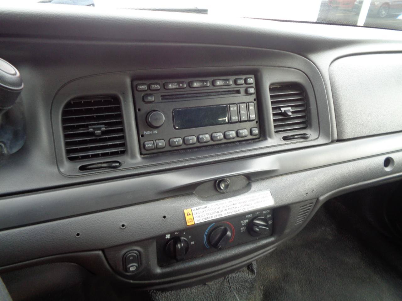 Used 2010 Ford Crown Victoria Police Interceptor RWD image 30