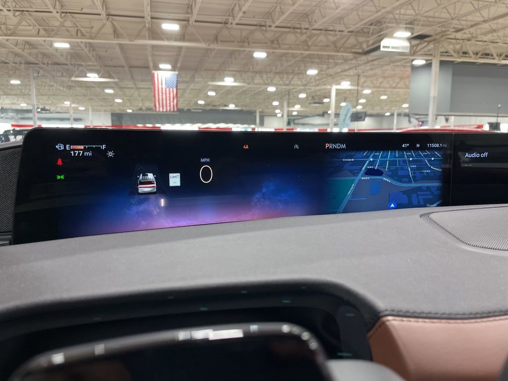 Used 2025 Lincoln Navigator L Reserve image 38