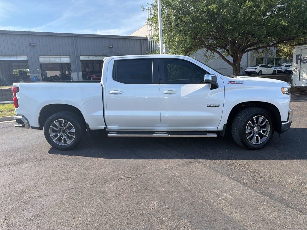 Used 2021 Chevrolet Silverado 1500 LT w/ Texas Edition Plus image 2