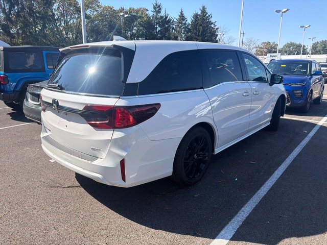 Used 2025 Honda Odyssey Sport-L image 3