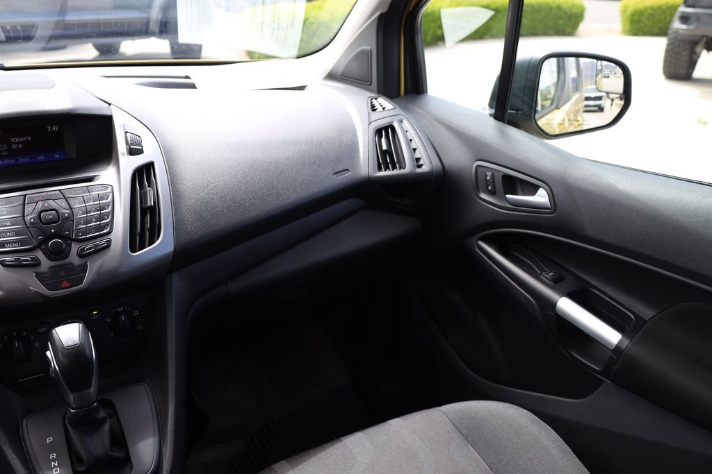 Used 2016 Ford Transit Connect XLT FWD image 20