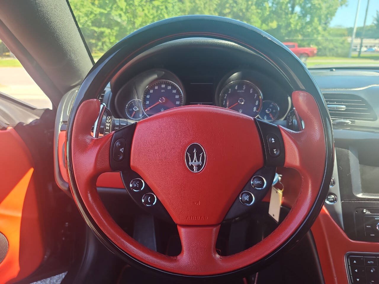 Used 2010 Maserati GranTurismo Coupe RWD image 13