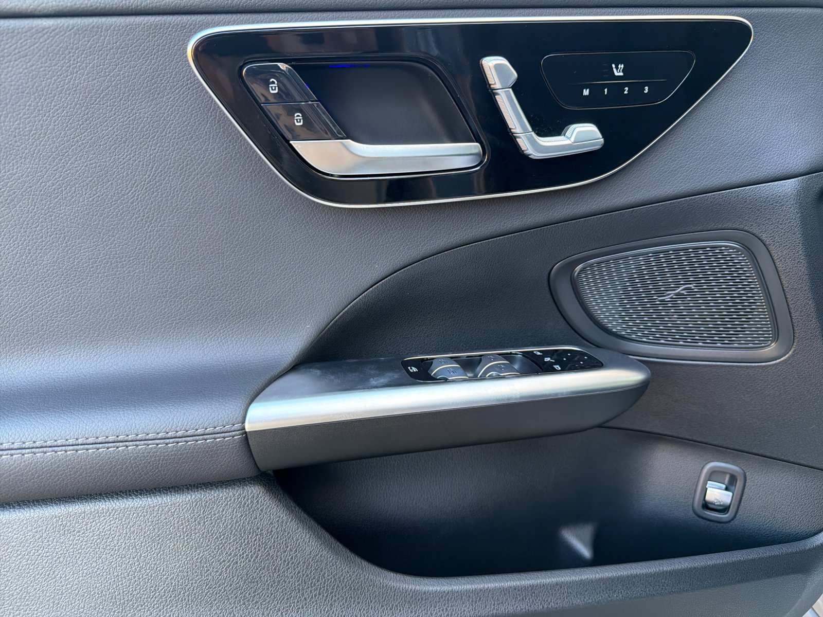 New 2026 Mercedes-Benz C 300 Sedan image 10