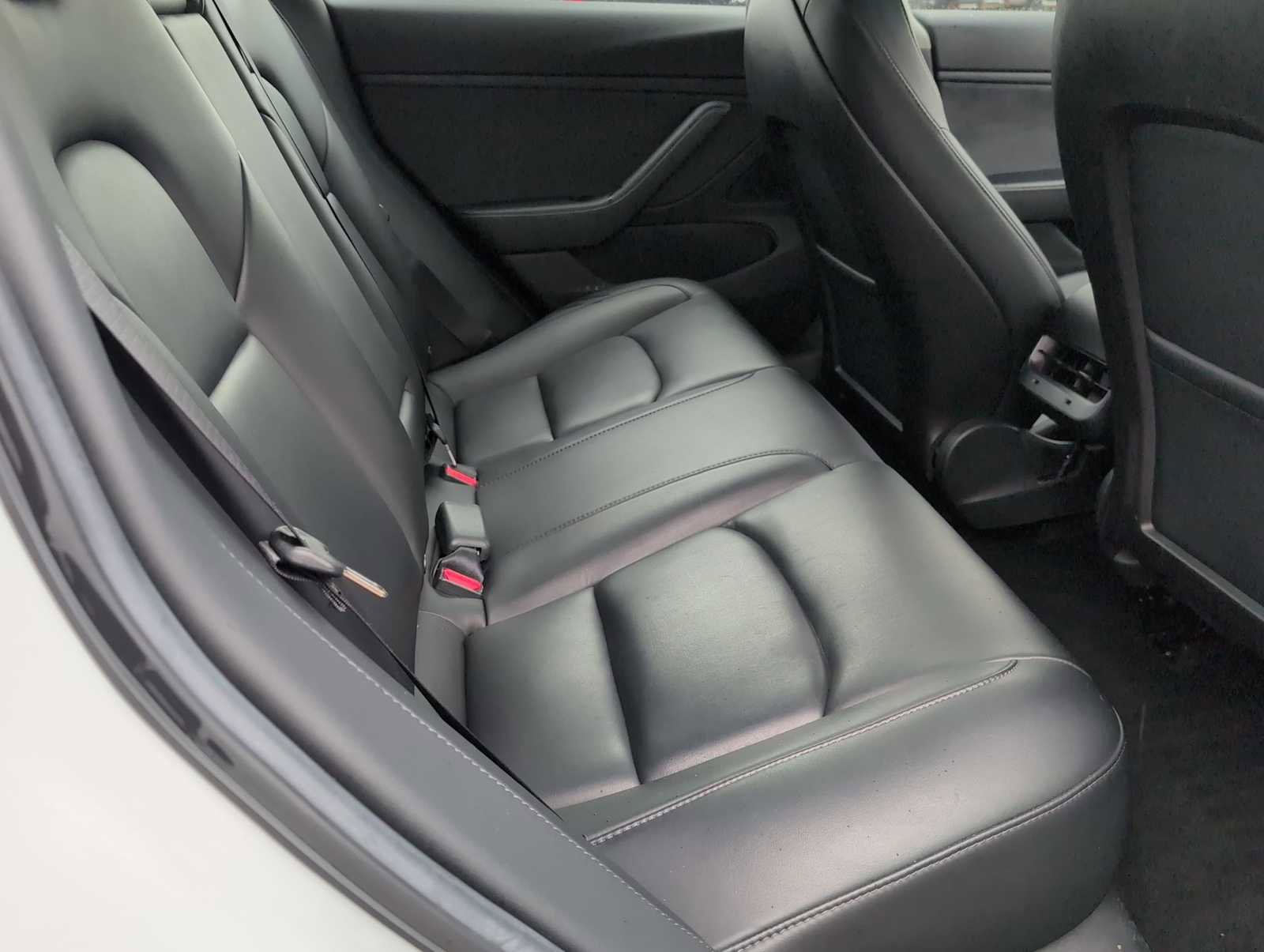 Used 2019 Tesla Model 3 Standard Range Plus image 20