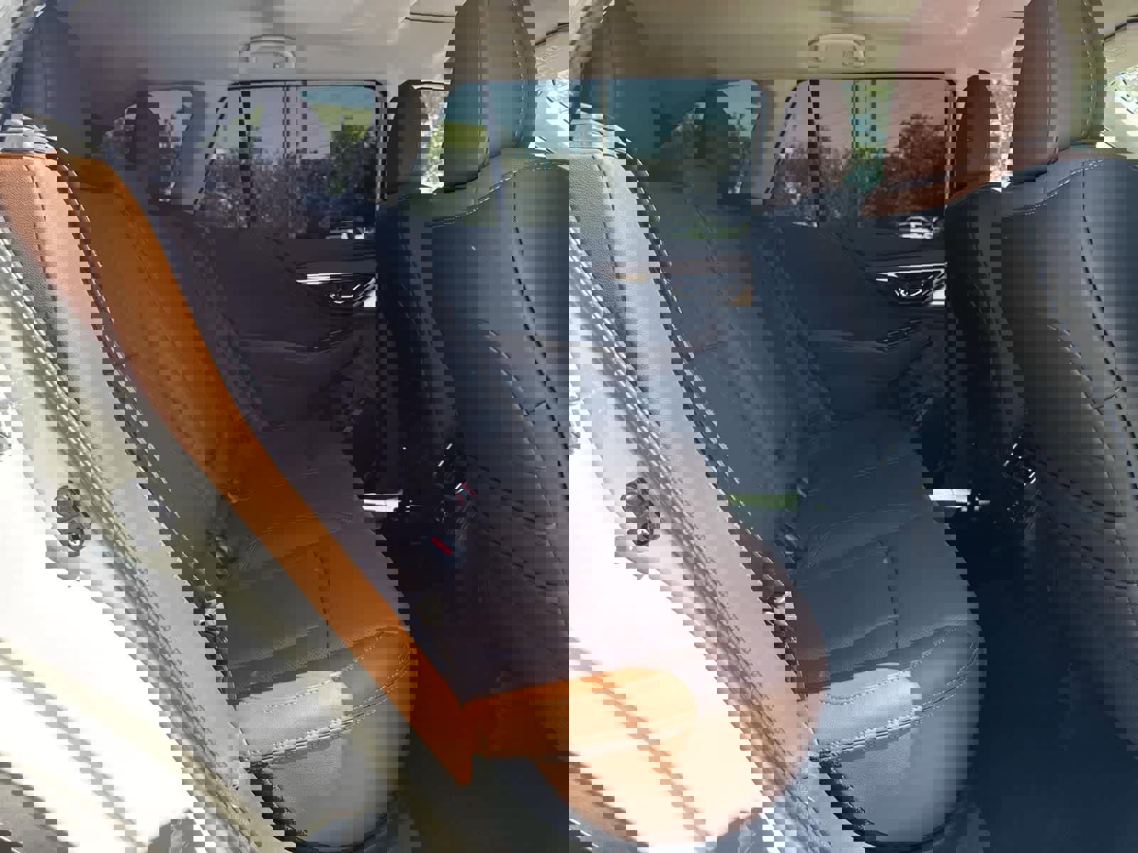 Used 2025 Subaru Outback Touring XT image 36