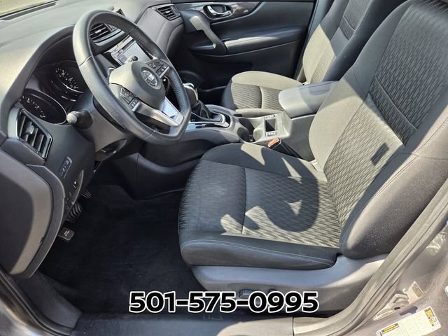 Used 2020 Nissan Rogue SV FWD image 9