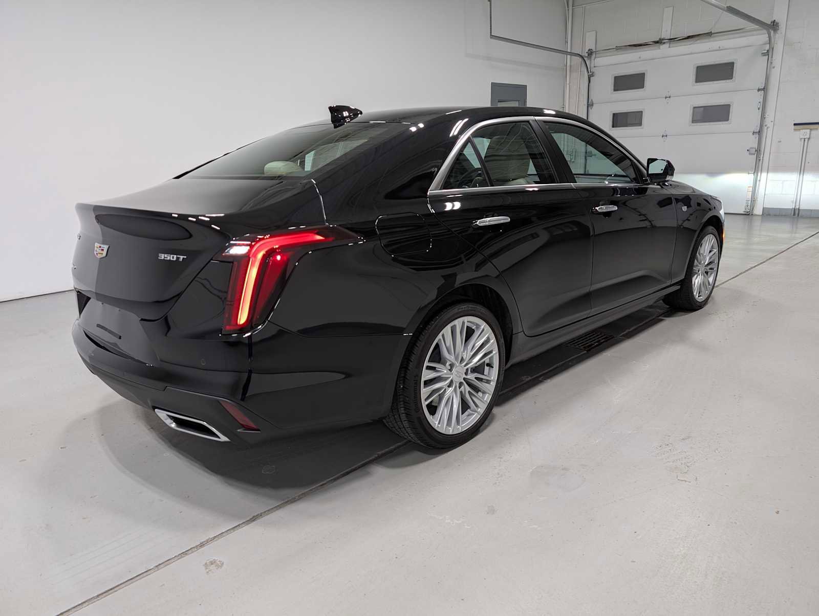 Certified 2023 Cadillac CT4 Premium Luxury image 8