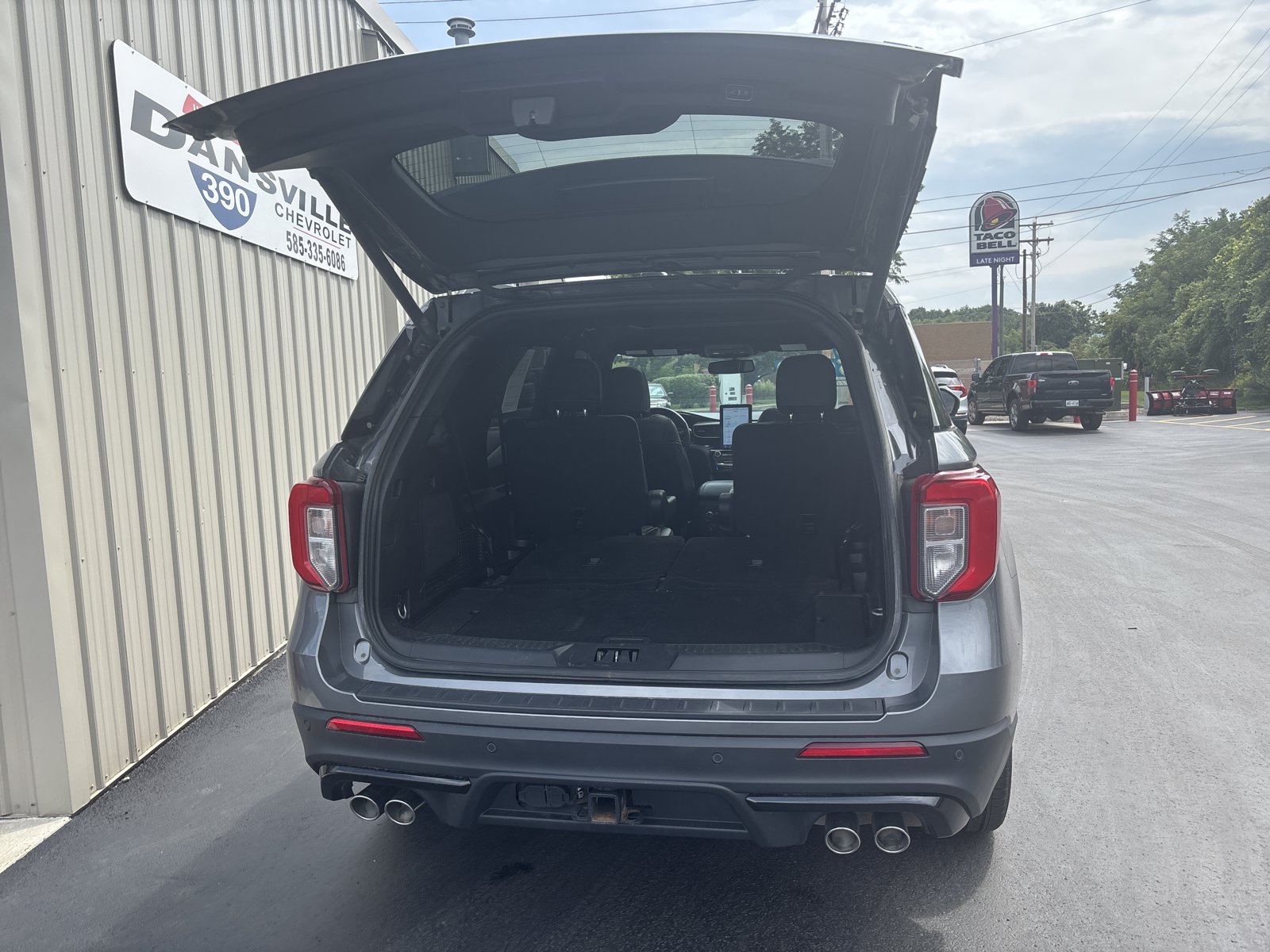 Used 2023 Ford Explorer ST w/ Equipment Group 401A AWD/4WD image 7