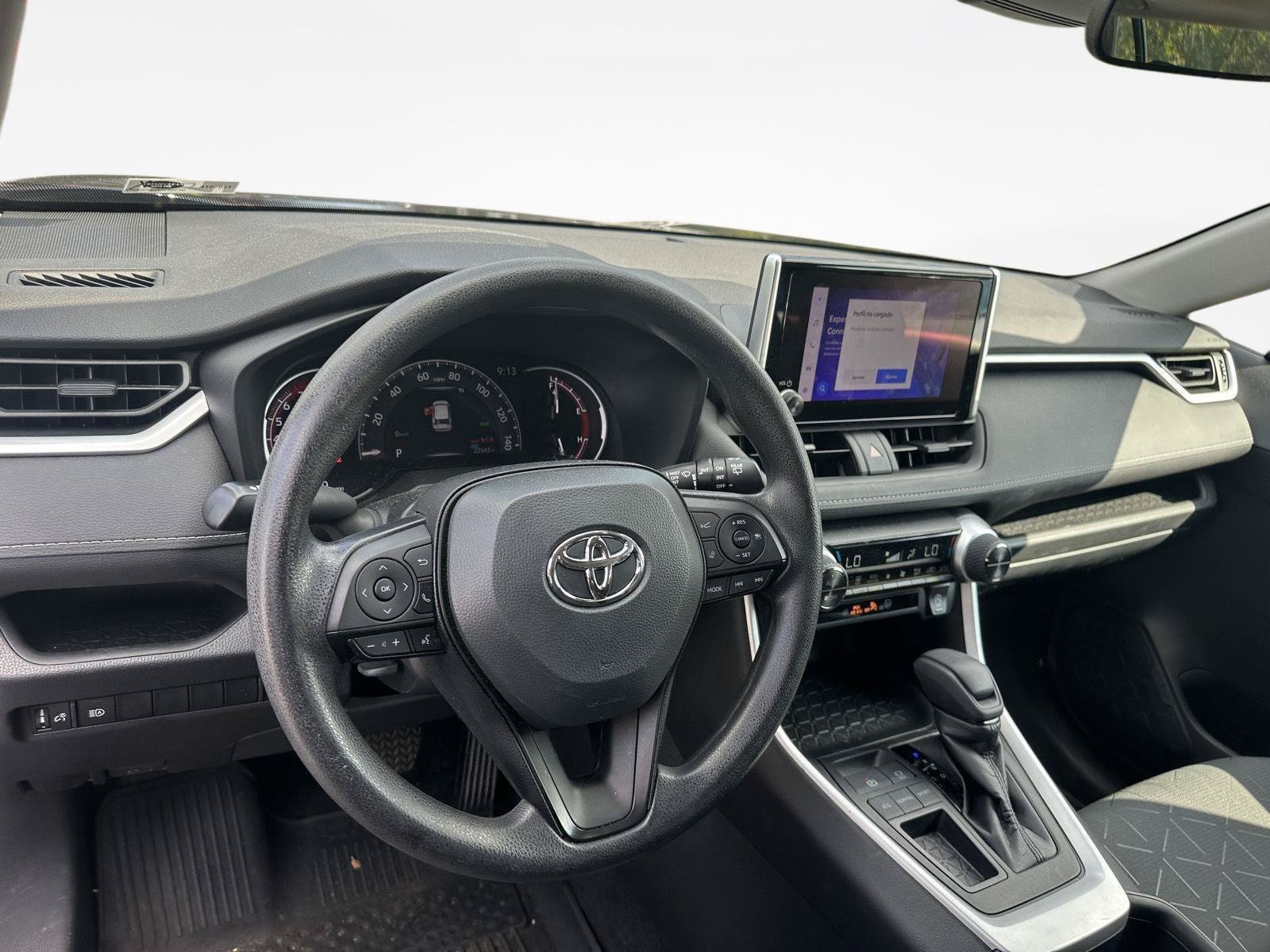 Used 2023 Toyota RAV4 XLE w/ Convenience Package FWD image 10