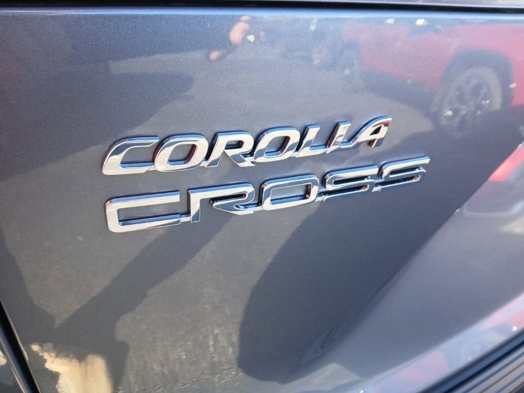 New 2026 Toyota Corolla Cross LE image 12