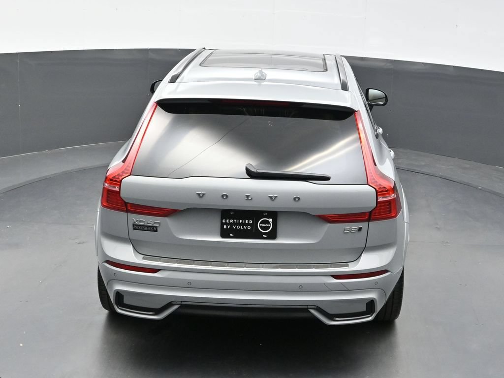 Used 2024 Volvo XC60 B5 Ultimate w/ Protection Package Premier AWD/4WD image 37