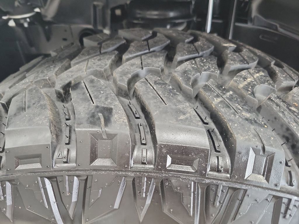 Used 2024 Jeep Wrangler Sahara w/ Safety Group image 46