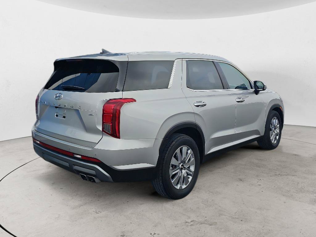 Used 2025 Hyundai Palisade SEL AWD/4WD image 3