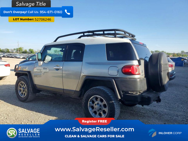 Used 2011 Toyota FJ Cruiser 4WD w/ Convenience Pkg image 3