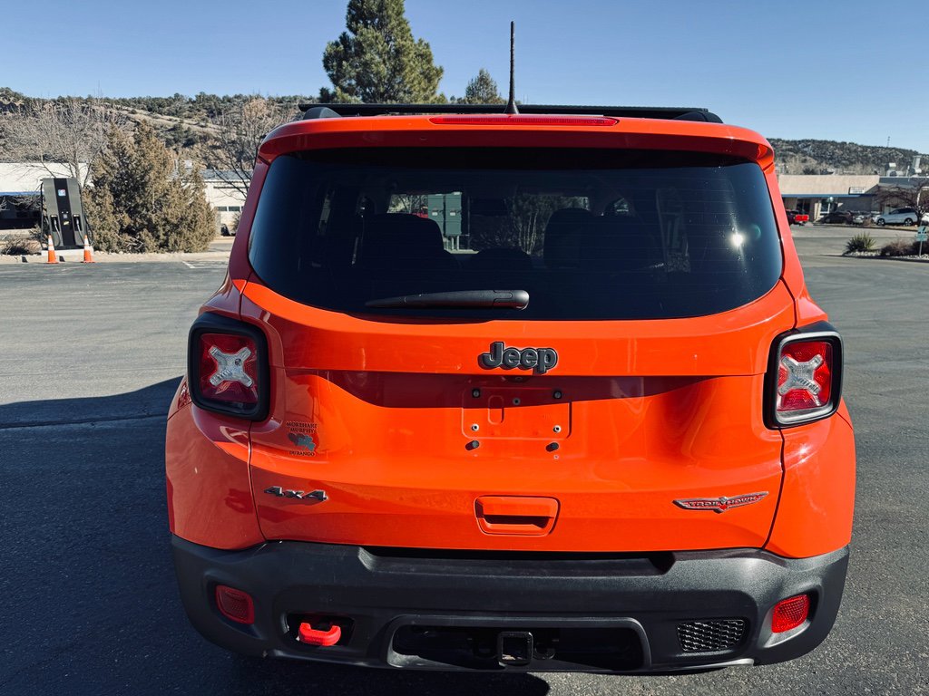 Used 2019 Jeep Renegade Trailhawk w/ UConnect 8.4 Nav Group image 6