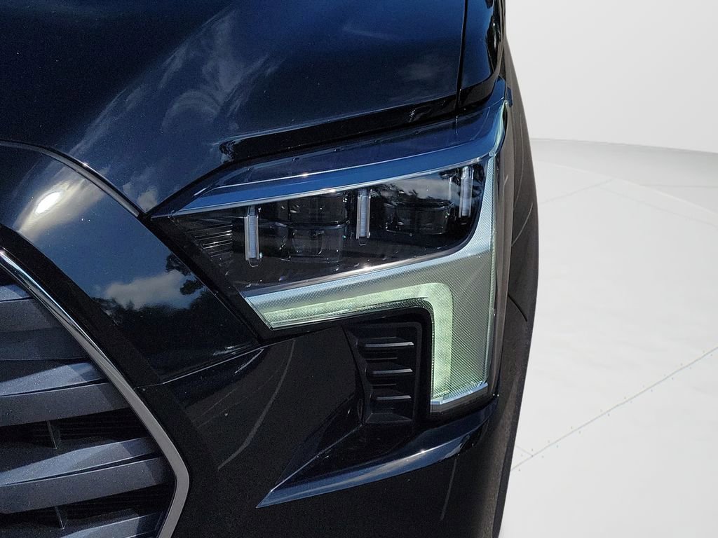 Used 2024 Toyota Sequoia Limited w/ Tow Technology Package image 17